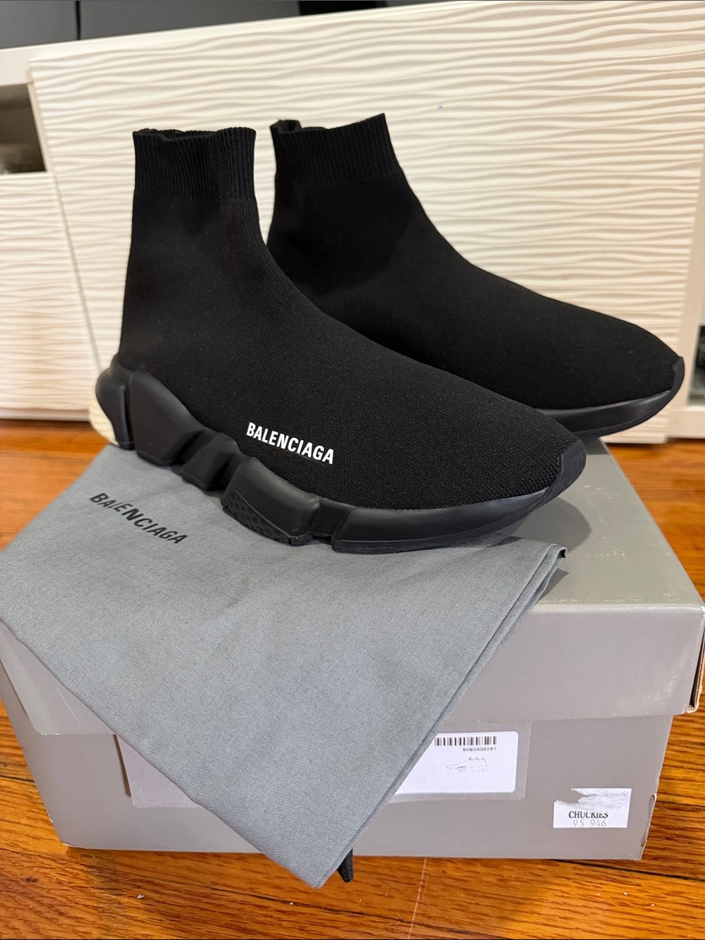 100% Authentic Balenciaga speed sneaker